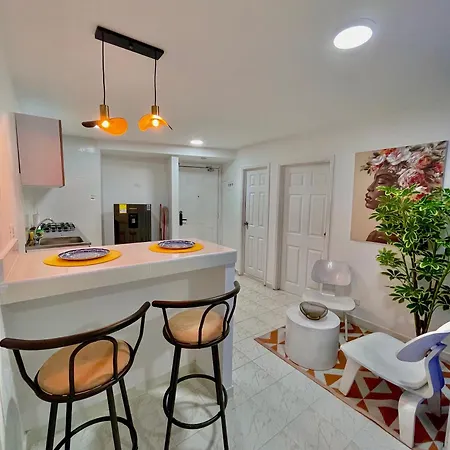 Hermoso Apartamento En Cartagena, Vista Al Laguito -nuevo Conquistador